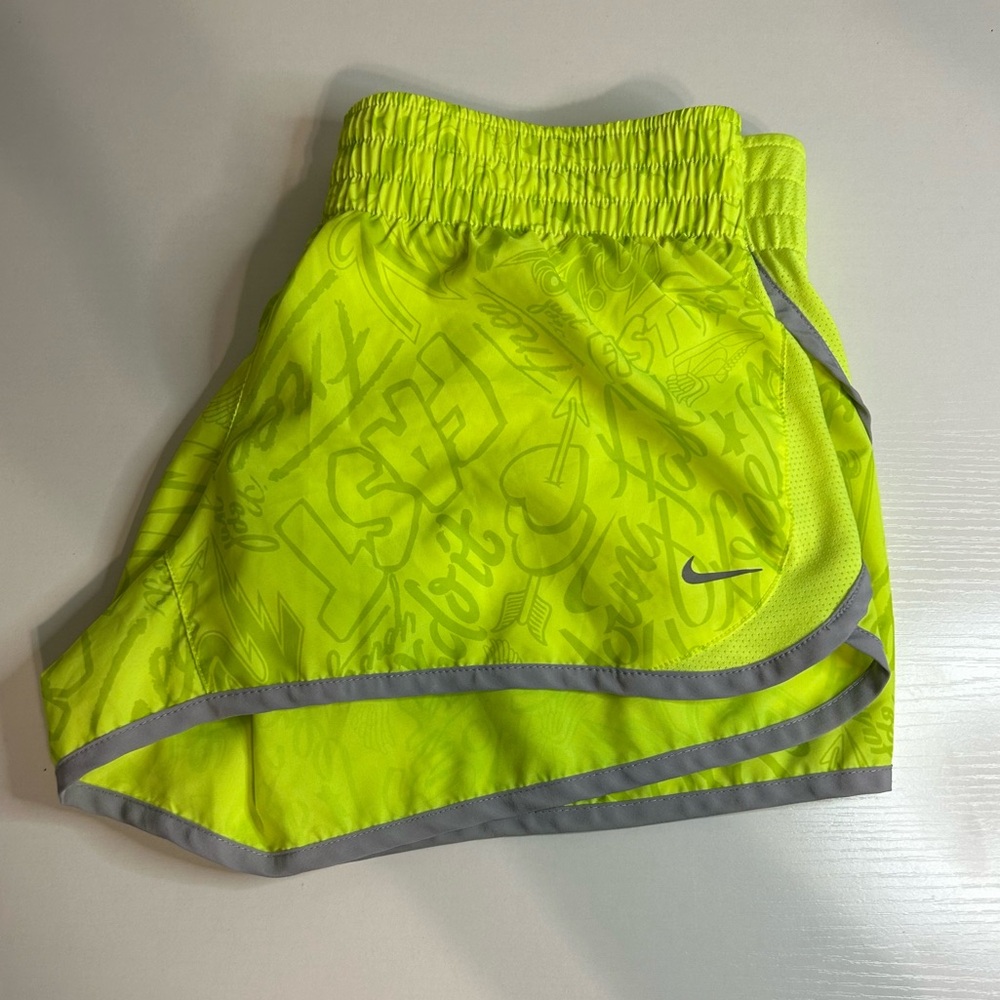 Nike Tempo Print Running Shorts,‎ M
